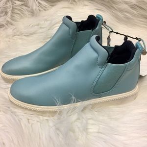 NWT Zara Women Light Blue High Top Sneakers